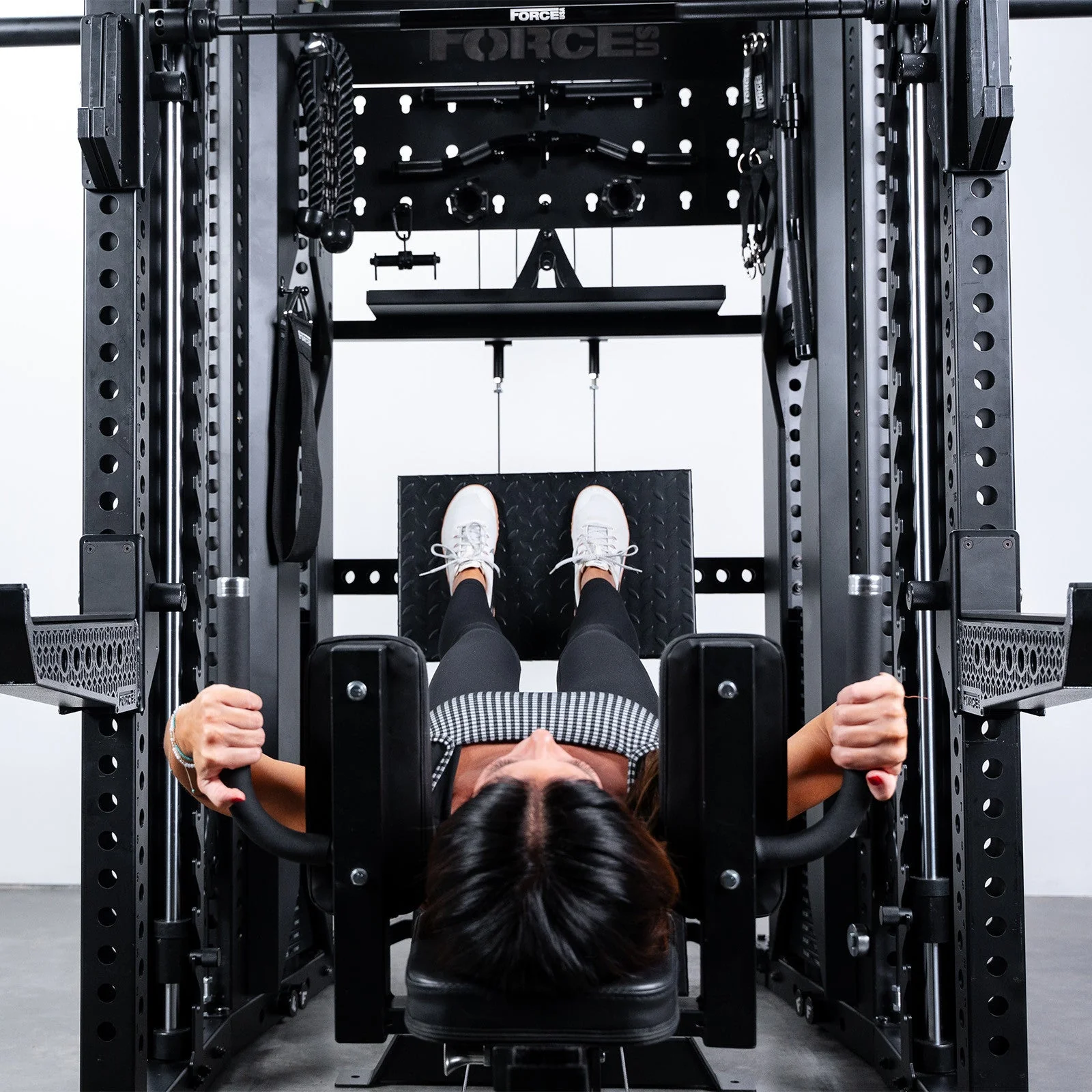C20 All-In-One Trainer - Image 12