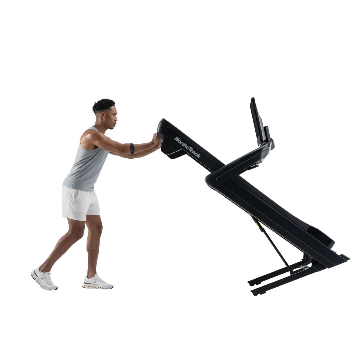 C 2450 Treadmill - Image 7