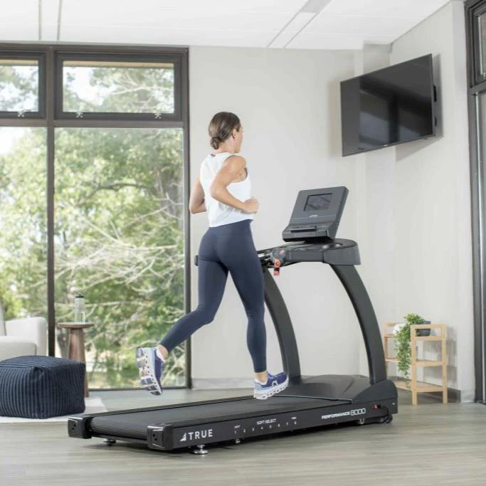 Floor Model - Performance 8000 Treadmill - Image 4