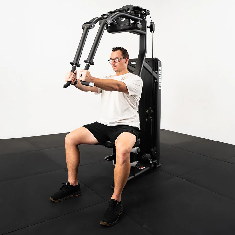 Solitude Rear Deltoid / Pec Fly Machine - Image 4